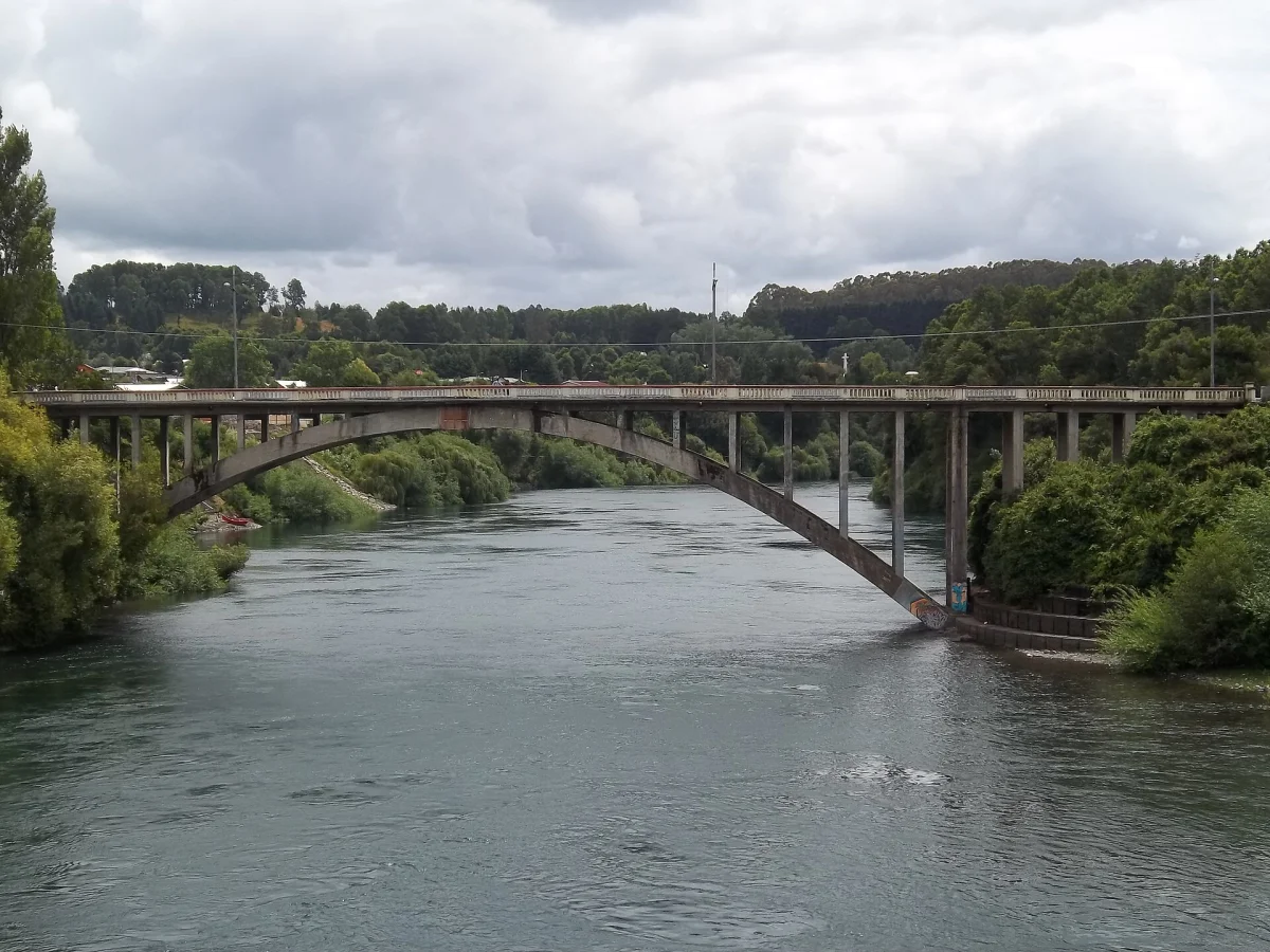 Puente Rodrigo de Bastidas