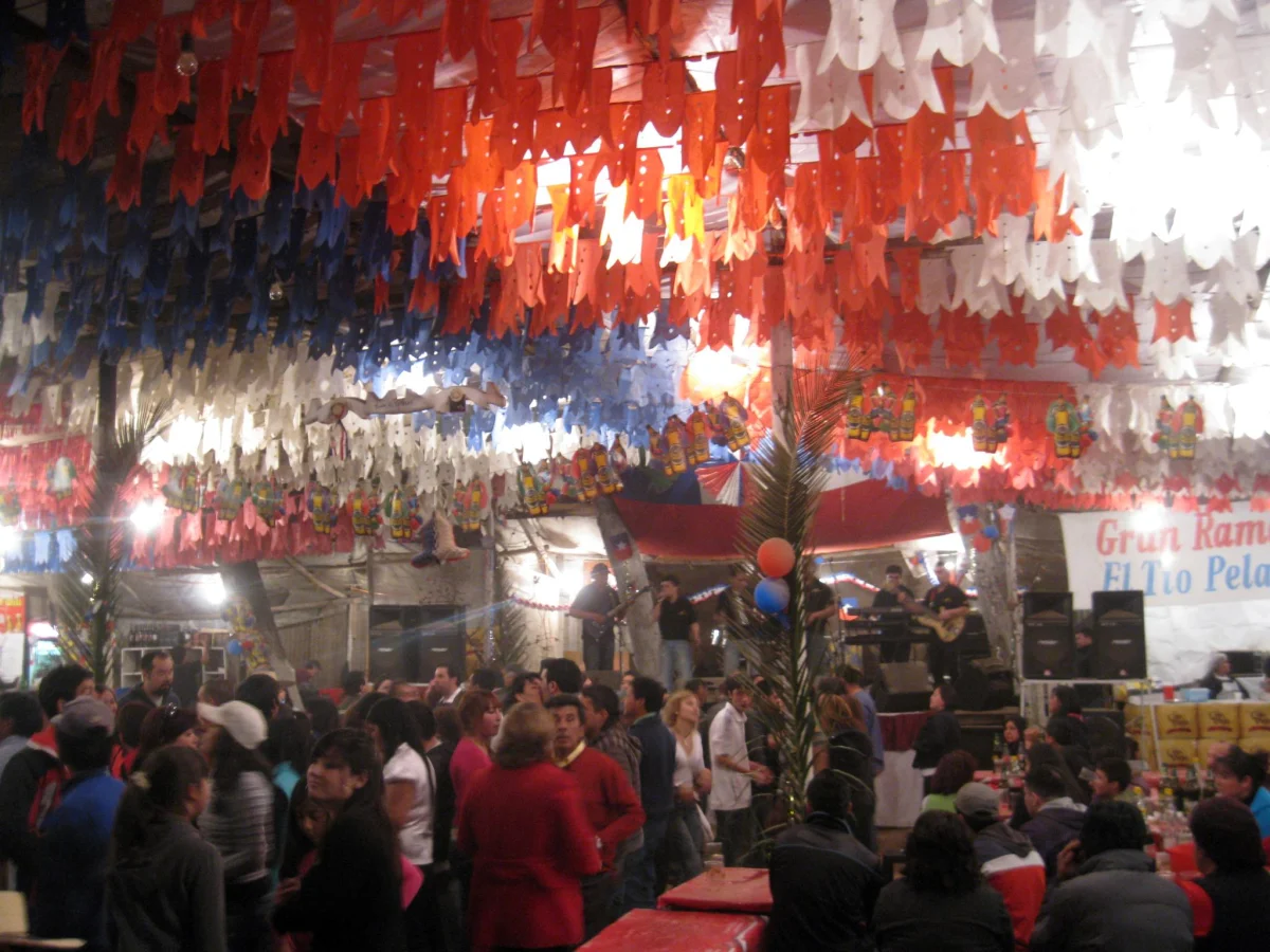 La Fiesta de Chile 2026 llega a la zona lacustre: fonda en Flor del Bosque